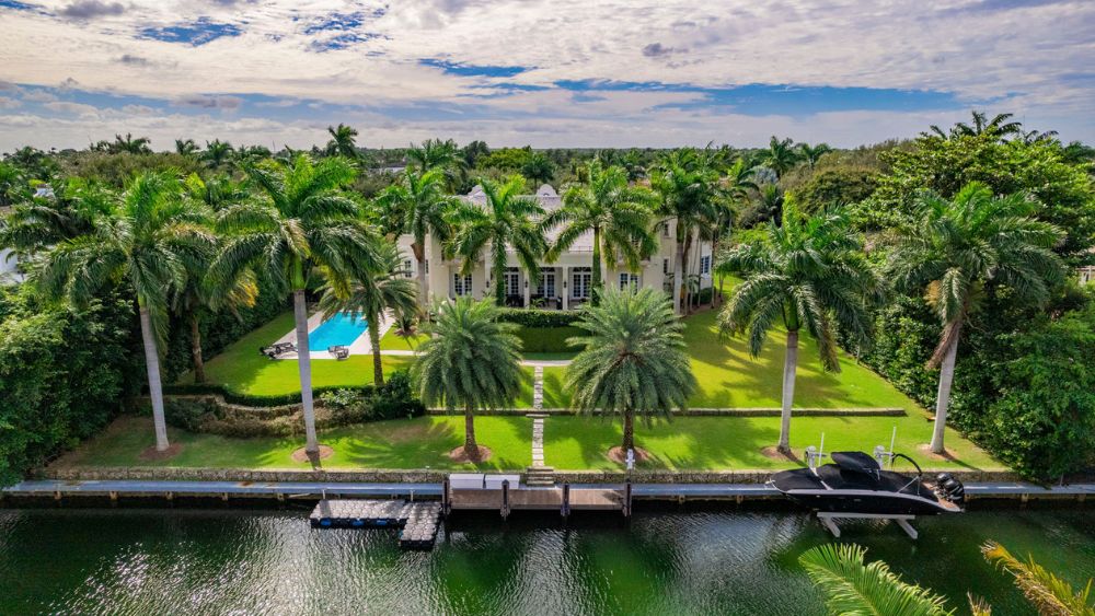 Water sports on Floridaâs coast